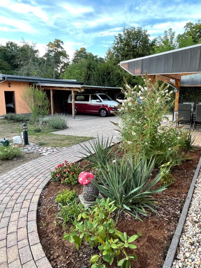 Apartmán Oase Der Ruhe 1 Waldsieversdorf Exteriér fotografie